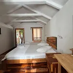 بيت ضيافة Kidrak Montenegro-1 *