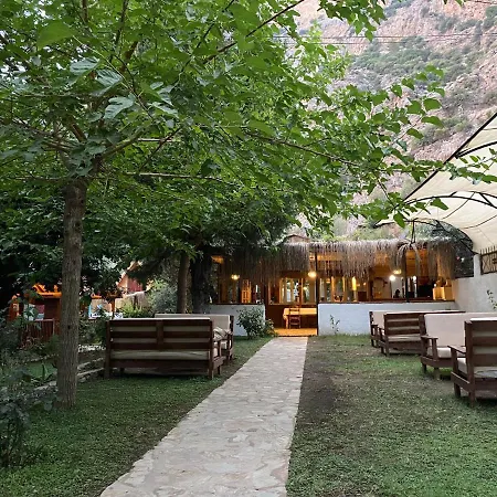 Kidrak Montenegro-1 Guest house Faralya