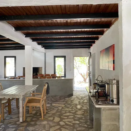 Guest house Kidrak Montenegro-1 *