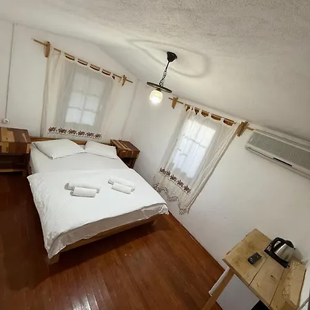 Kidrak Montenegro-1 Guest house